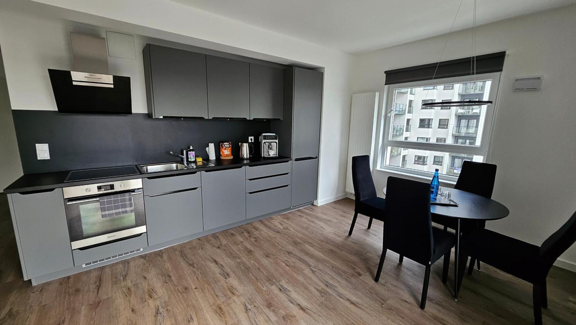 Apartament Bulgarska 60M2-3 Pokoje-Piekny Widok-13 Pietro 24H Check In Познан Екстериор снимка